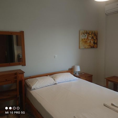 Appartement 'Αγριοι Λιμένες à Iria Extérieur photo
