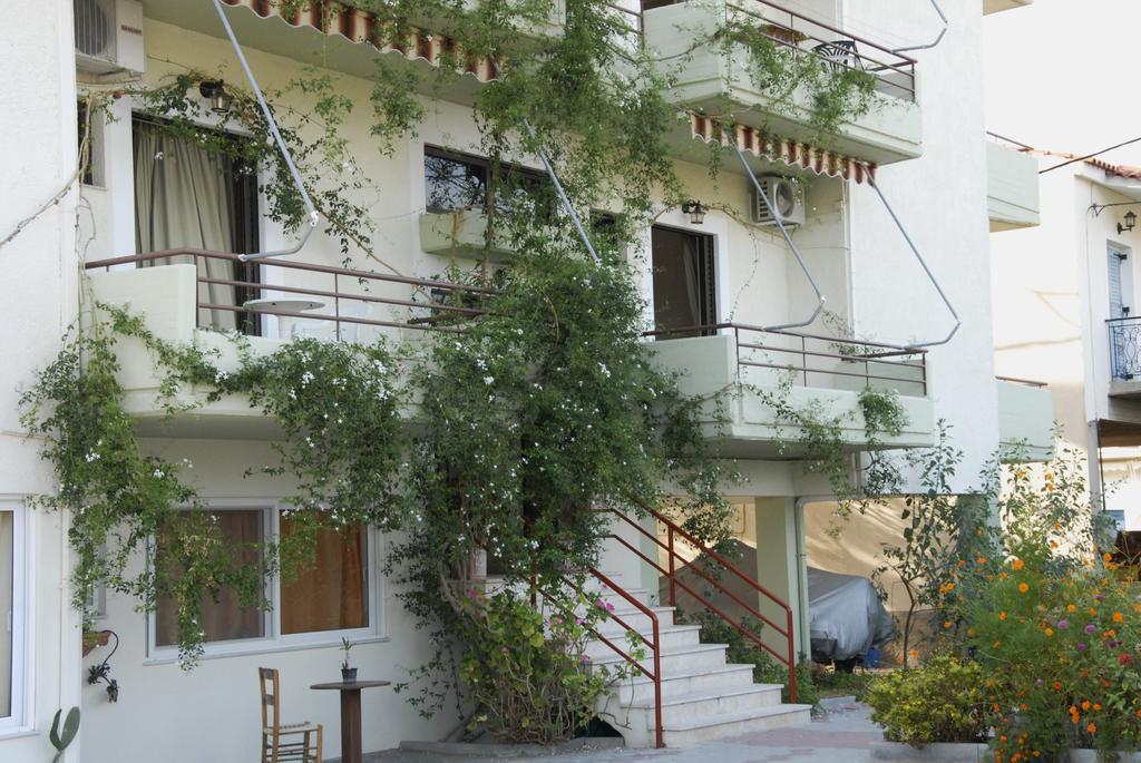 Appartement 'Αγριοι Λιμένες à Iria Extérieur photo