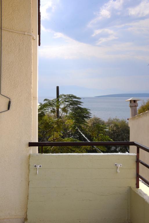 Appartement 'Αγριοι Λιμένες à Iria Chambre photo